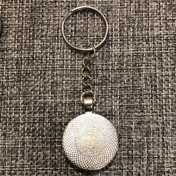 M BUYITWHENFOUND Custom Grateful Dead Keychains  BERTHA ROSE SKELETON - Picture 5 of 6